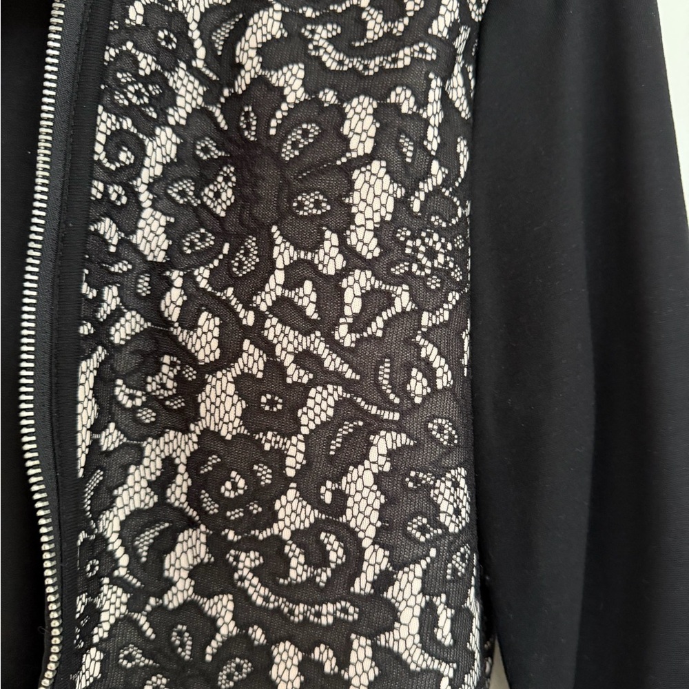 Elegant Black Lace Detail Jacket💫 Black Mini Clutch is gift💫 - Picture 6 of 12